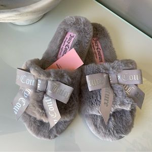 JUICY COUTURE SLIPPERS!!
